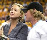 Owen Wilson et Kate Hudson se sont rabibochés ! La preuve avec cette photo prise en début du mois. Ils sont d'ailleurs en ce moment à Paris, alors qu'Owen va bientôt faire la promo de 