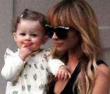 Nicole Richie et sa fille Harlow le 24 février 2009