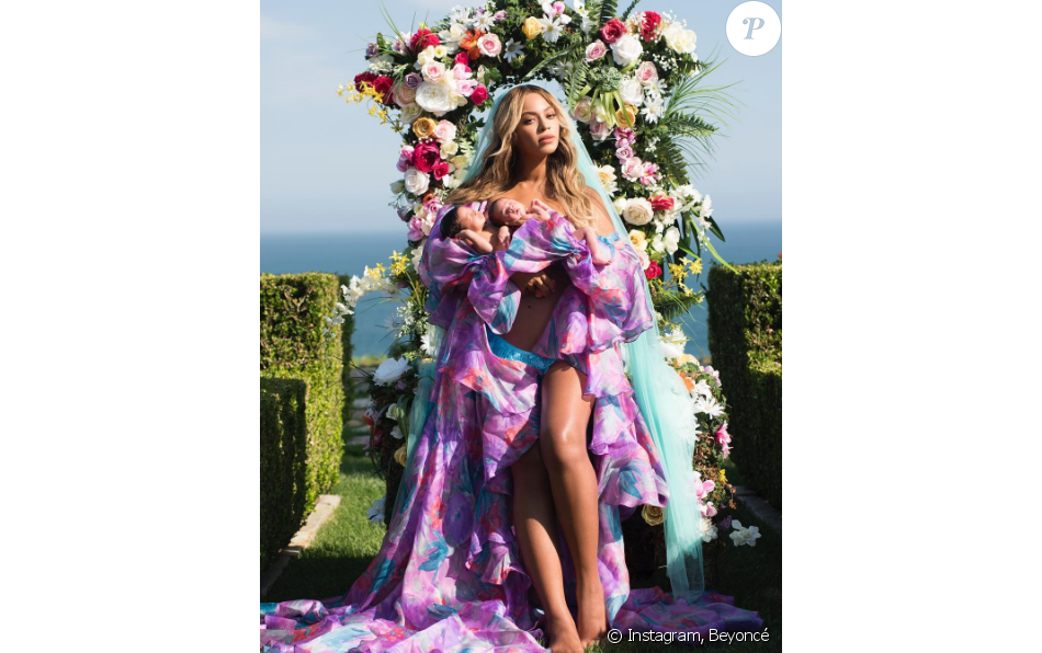 Beyoncé présente ses jumeaux Sir et Rumi. Juillet 2017.