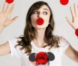 Keira Knightley pour Comic Relief et l'opération Nez rouge