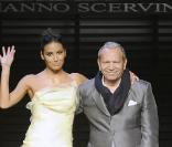 Elisabetta Gregoraci, avec le créateur Ermanno Gregoraci... 