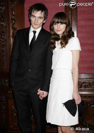 Rupert Friend et sa girlfriend Keira Knightley à l'avant-première de 