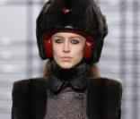 Collection automne-hiver 2009/2010, prêt-à-porter Karl Lagerfeld, Défilé à l'Espace Ephémère Tuileries le 8 mars 2009
