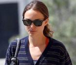 Natalie Portman, dans les rues de Beverly Hills, le 26 mars 2009 !