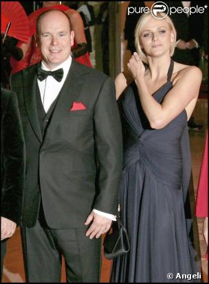 Charlene Wittstock et le prince Albert à Monaco pour le Bal de la Rose en 2008 