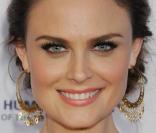 Emily Deschanel, lors des 23e Genesis Awards, qui se sont tenus à Los Angeles le 28 mars 2009 !