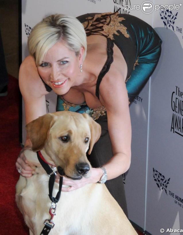Heather Mills et Woofy, lors des 23e Genesis Awards, qui se sont tenus à Los Angeles le 28 mars 2009 !