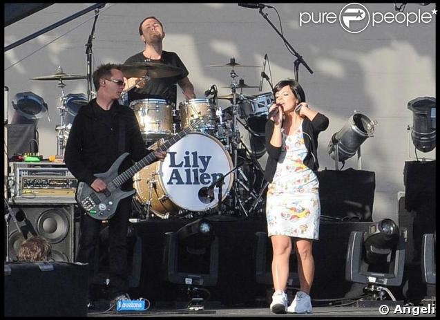 Lily Allen répète pour sa prestation dans le show de Jimmy Kimmel. 03/04/09 