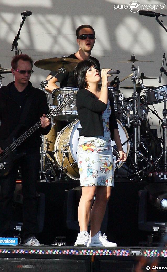 Lily Allen répète pour le show de Jimmy Kimmel. 03/04/09