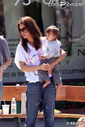 Brooke Burke une maman parfaite avec ses enfants au parc de Malibu le 5 avril