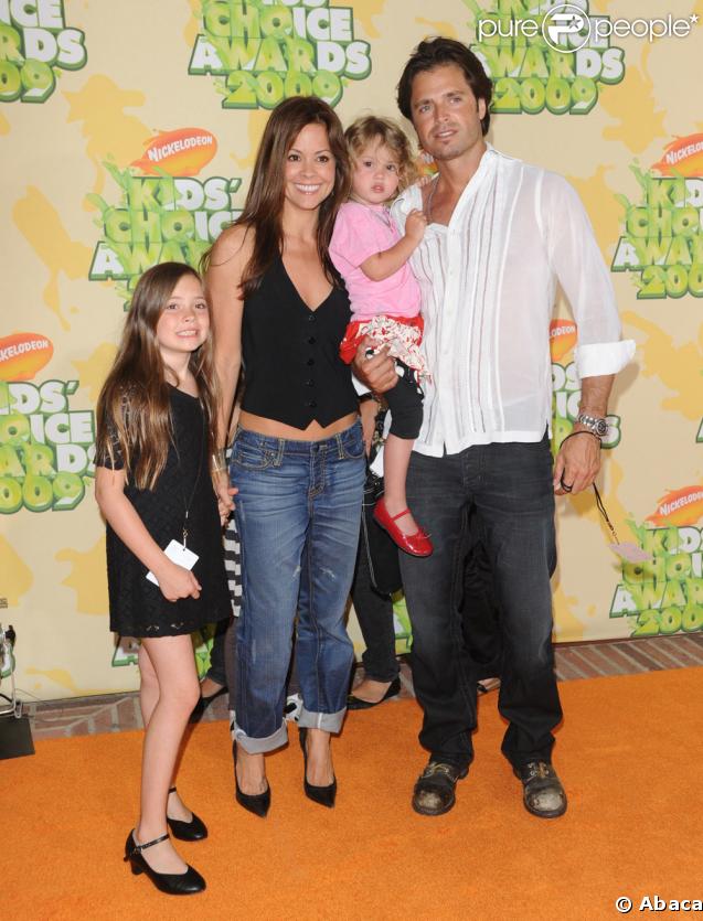 Brooke Burke, son compagnon David Charvet leur fille Heaven Rain et la fille de Brooke Neriah aux Kids choice Awards 