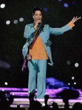Le chanteur Prince en concert