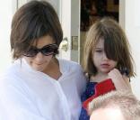 Katie Holmes et Suri en duo lors de leur cours de danse
