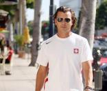 Gavin Rossdale part acheter des magazines avec son fils et la nounou 