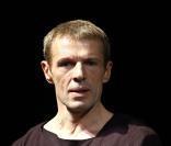 Lambert Wilson joue dans Bérénice