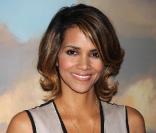  Halle Berry au Gala Jenesse Silver Rose and Auction, à Beverly Hills. 19/04/09  