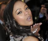 La superber Zoe Saldana à la première de Star Tek à Londres hier soir