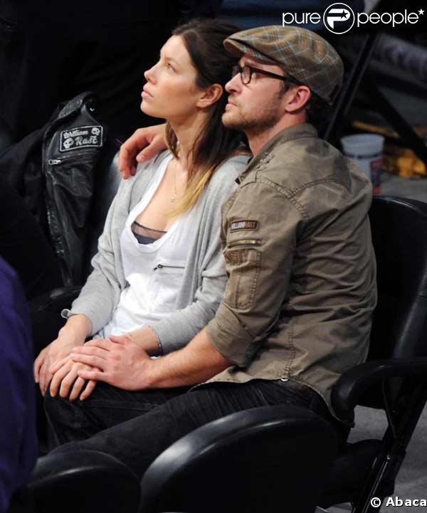 Jessica Biel et Justin Timberlake fous d'amour, en plein match de basket