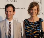  Hilary Swank et son boyfriend John à la soirée d'ouverture de la 14ème édition du Los Angeles Antiques Show, à Santa Monica. 22/04/09 
