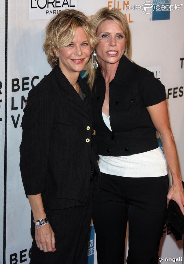 Meg Ryan et Cheryl Hines au festival du film indépendant de TriBeCa, à New York, qui se tient du 22 avril au 3 mai 2009 !