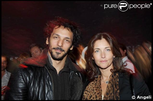 Le charismatique Tomer Sisley et la charmante Cristiana Reali, lors de la soirée-anniversaire pour les 10 ans de la collection femme de la marque IKKS, dans leur boutique rue d'Argout, à Paris, le 29 avril 2009 !