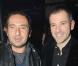 Les copains Patrick Timsit et Bruno Putzulu, lors de la soirée-anniversaire pour les 10 ans de la collection femme de la marque IKKS, dans leur boutique rue d'Argout, à Paris, le 29 avril 2009 !