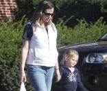 Jennifer Garner et Violet s'apprêtent à quitter L.A pour rejoindre Ben Affleck à Boston. 
