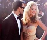 Carmen Kass pour le parfum  Very Hollywood  