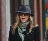 Jennifer Aniston fait du shopping à Brooklyn après avoir travaillé sur le tournage de The Baster à New York le 13 mai 2009