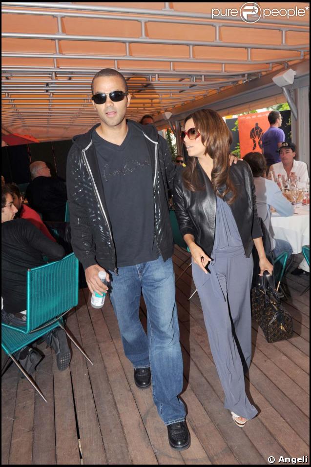 Tony Parker et Eva Longoria à la Plage Vitamin Water le 15 mai 2009