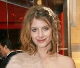 Mélanie Laurent chantera pour le  Global Humanitarian Forum 