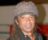 Yannick Noah chantera pour le  Global Humanitarian Forum 