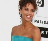 Noemie Lenoir hier soir à l'amfAR