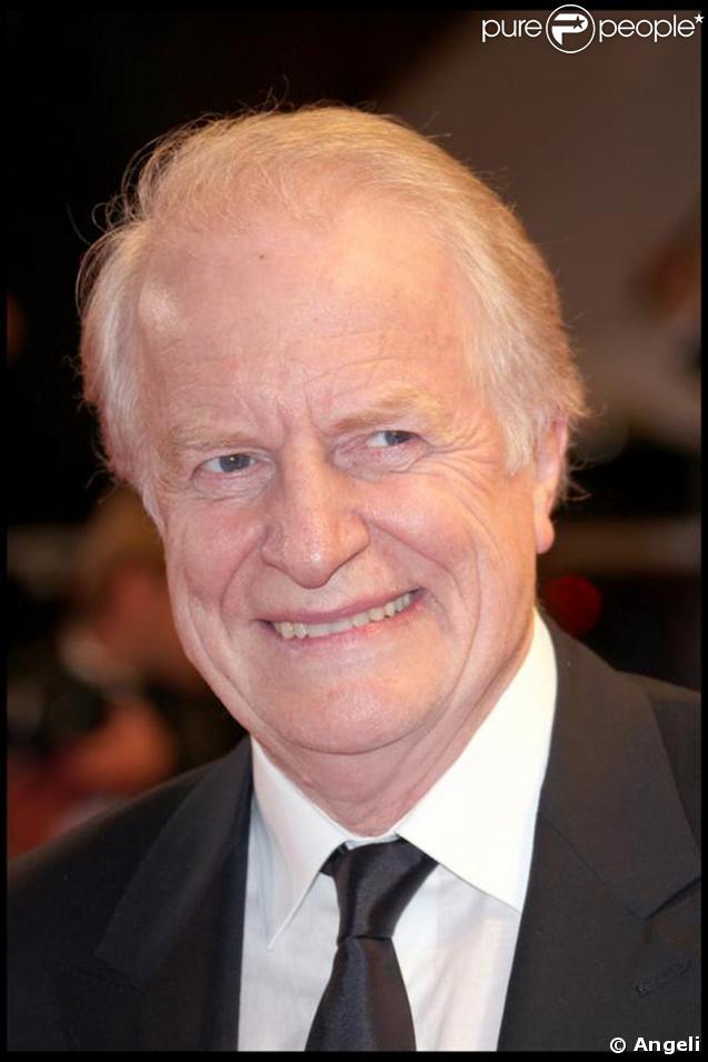 Montée des marches Cannes 2009 : Andre Dussolier 