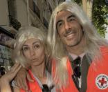 Adeline Blondieau et son compagnon jouent les blondes pour la bonne cause. Aujourd'hui une chose est sûre, c'est un couple bien assorti !