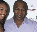 Mike Tyson et ses trois grands enfants, Rayna, Gina et Amir 