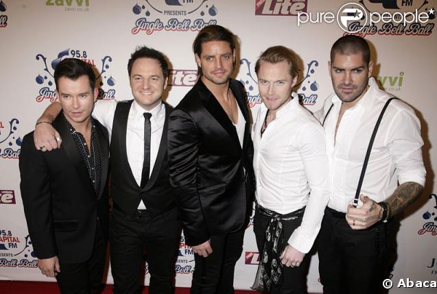 Le groupe Boyzone en 2008 : (gauche à droite) Stephen Gately, Mikey Graham, Keith Duffy, Ronan Keating et Shane Lynch