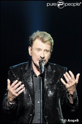 La tournée d'adieu de Johnny Hallyday pour ses fans... un immense moment d'émotion !