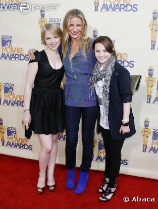 Cameron Diaz est venue accompagnée aux MTV Movie Awards le 31 mai 2009. A ses côtés,   Sofia Vassilieva et Abigail Breslin (jeune prodige de Little Miss Sunshine)
