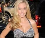 Kendra Wilkinson, très moulée, lors de l'avant-première de 