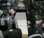 Le corps de Heath Ledger quitte le funérarium après une cérémonie familiale privée