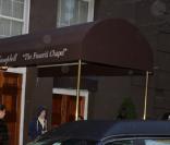 Le corps de Heath Ledger quitte le funérarium après une cérémonie familiale privée