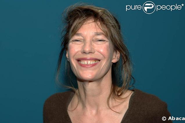 Le double album On n'est pas là pour se faire engueuler a reçu la contribution de nombreux artistes dont Jane Birkin 