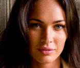 Megan Fox sur les photos promotionnelles de Transformers 2