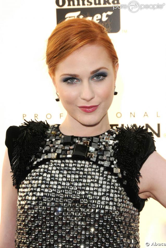 La très belle Evan Rachel Wood, à l'occasion des 11e Young Hollywood Awards, qui se sont tenus auEli et Edythe Broad Stage, à Santa Monica, le 7 juin 2009 !