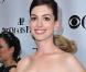 Anne Hathaway, Gina Gershon, Jane Fonda et toutes les stars... au top de l'élégance pour les Tony Awards !