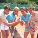 Tous les people en short... lors du tournoi des personnalités de Roland-Garros ! Regardez !