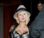 Paris Hilton est une magicienne...