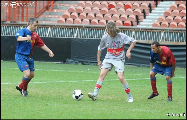 Pierre Sarkozy, lors du match de football en faveur de deux associations humanitaires (et des 66 ans de Johnny), au Parc des Princes, le 14 juin 2009 !