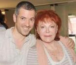 Bruno Putzulu et Régine, lors du match de football en faveur de deux associations humanitaires (et des 66 ans de Johnny), au Parc des Princes, le 14 juin 2009 !